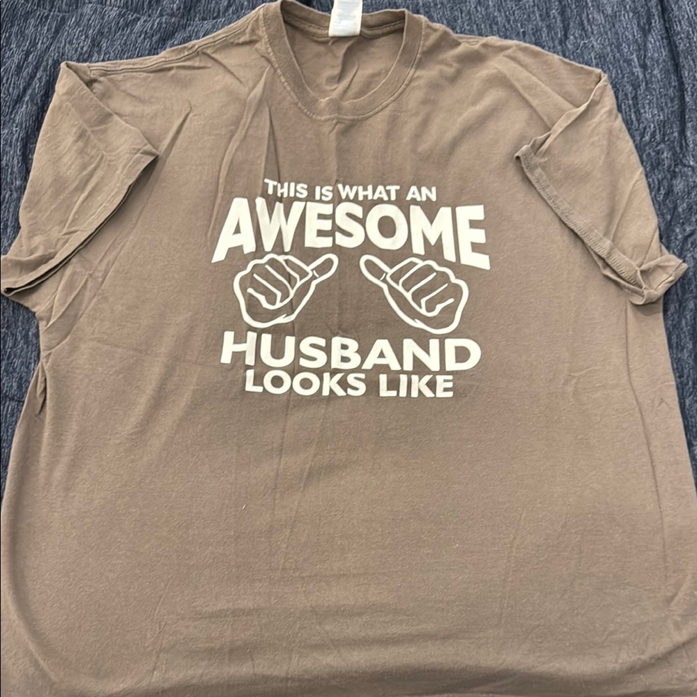 Fathers Day  Charcoal Short Sleeve Tee Awesome Husband T-Shirt